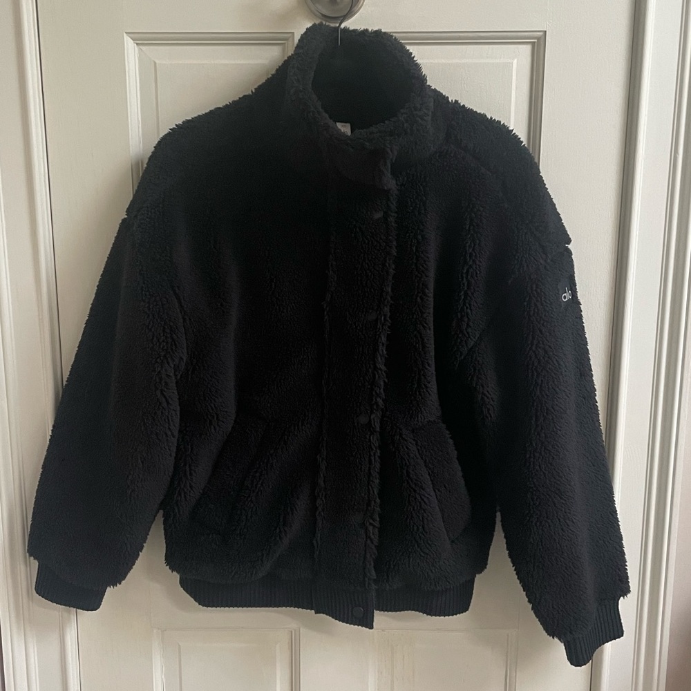 Alo Yoga Sherpa Varsity Jacket Size XS